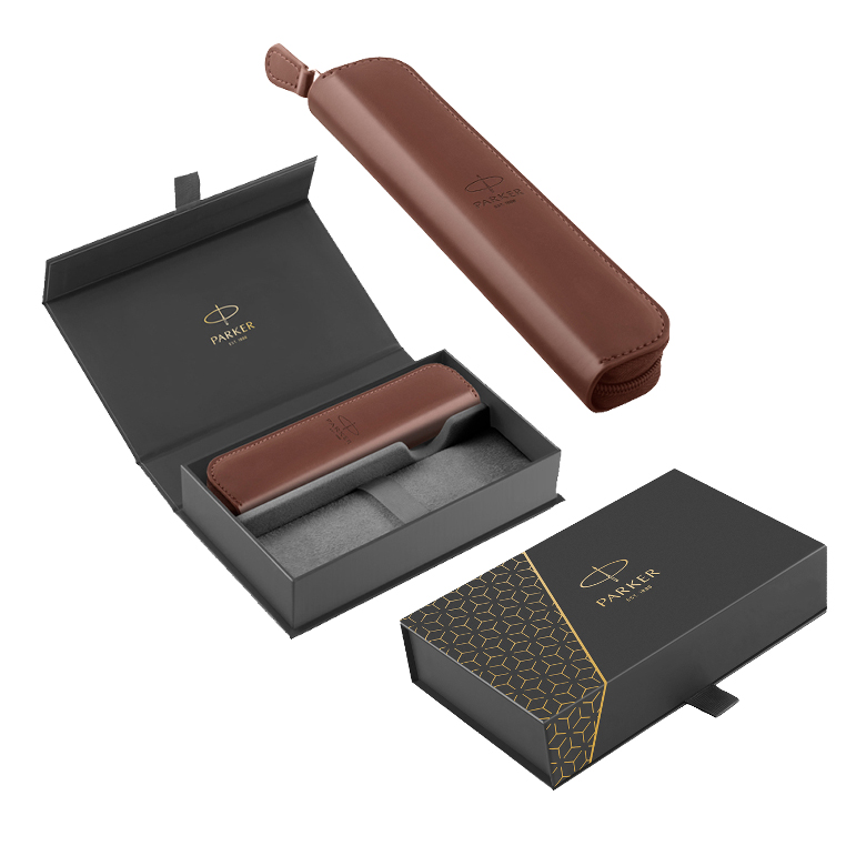 Brązowe etui Waterman z suwakiem